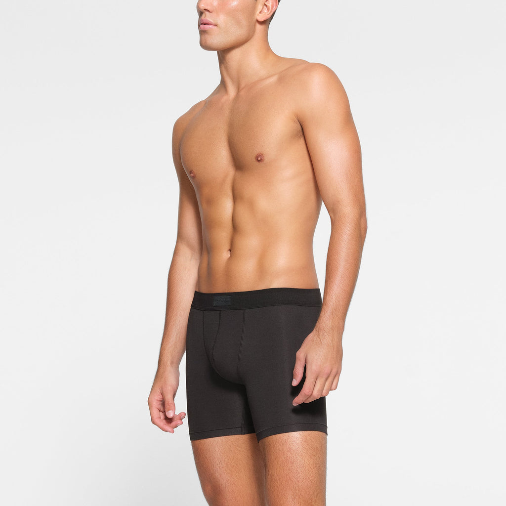 SKIMS COTTON MENS 5" BOXER BRIEF | ONYX