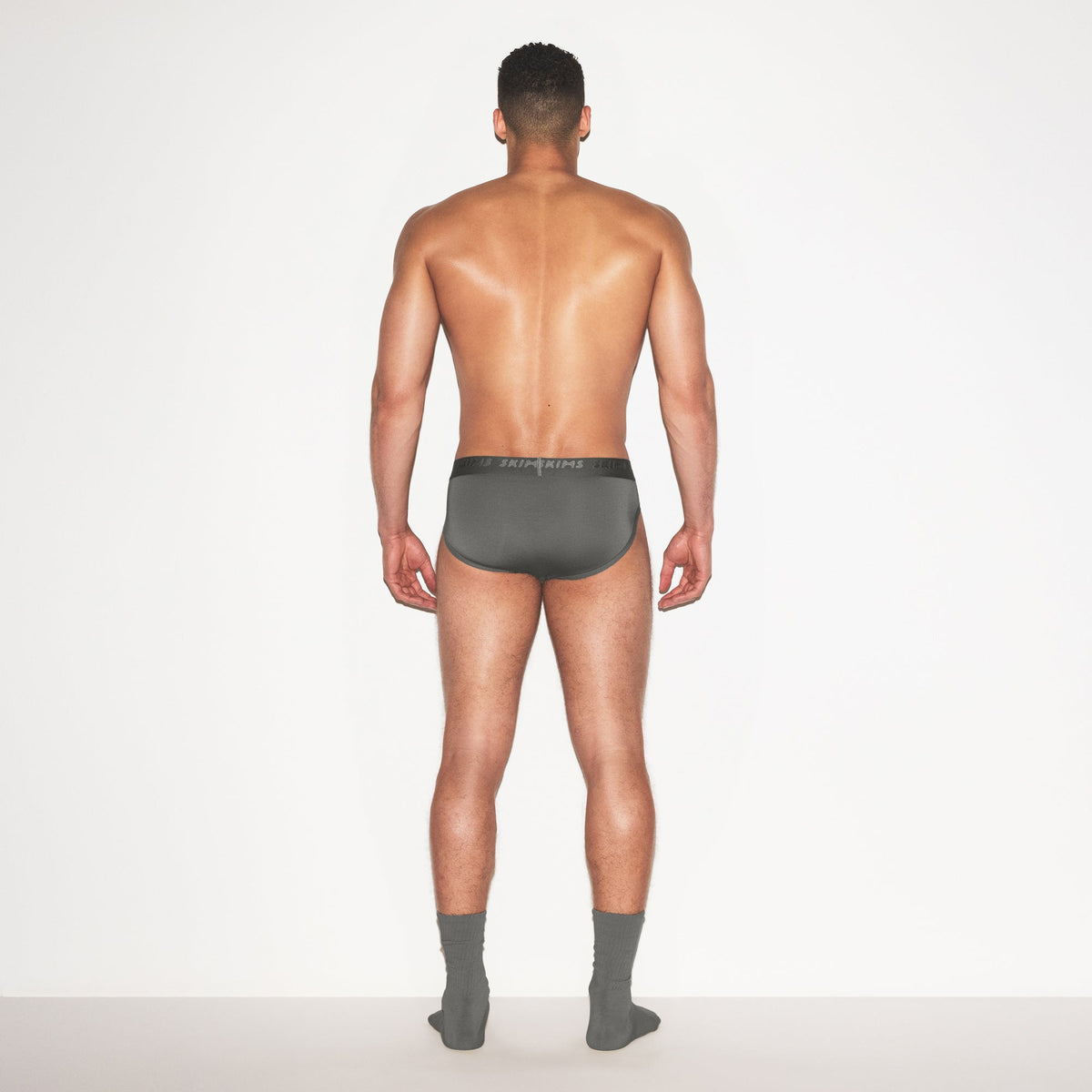 SKIMS STRETCH MENS BRIEF 3-PACK | GUNMETAL MULTI