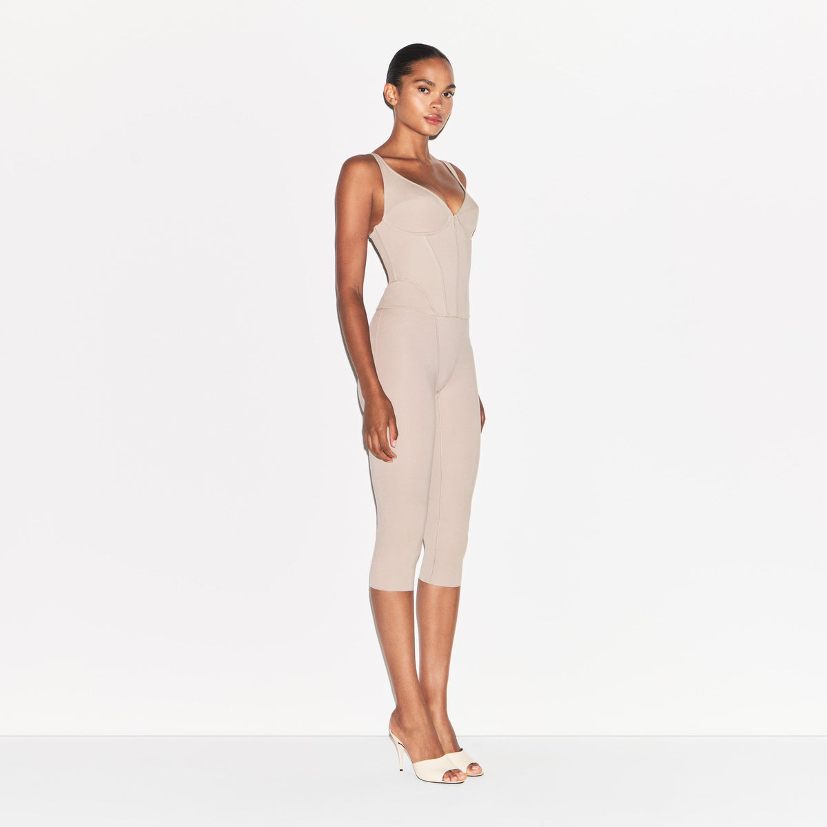 COTTON SHAPEWEAR CAPRI | LINEN