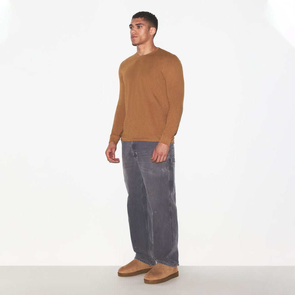 SKIMS COTTON MENS CLASSIC LONG SLEEVE T-SHIRT | RUSSET