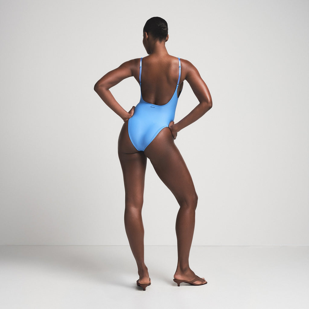 SIGNATURE SWIM SCOOP NECK ONE PIECE | TIDE