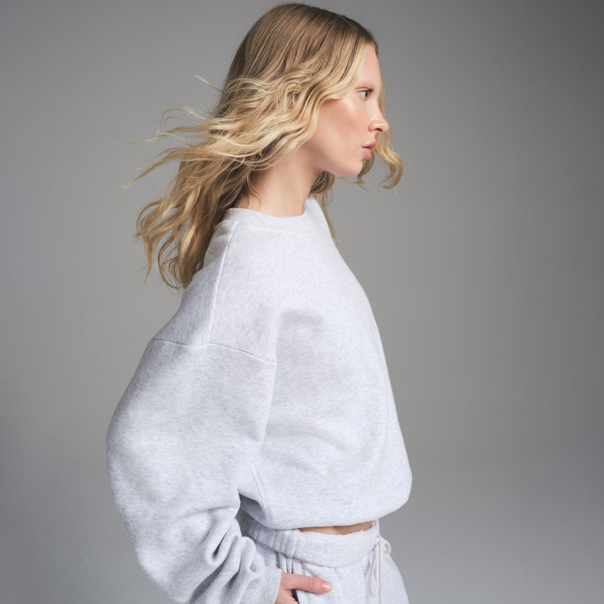 COTTON FLEECE CLASSIC CREWNECK | LIGHT HEATHER GREY