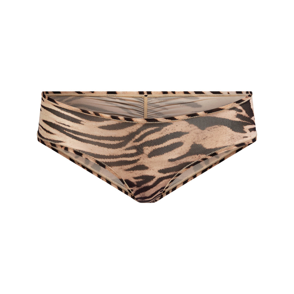 FITS EVERYBODY MICRO HIPSTER | SAND TIGER PRINT