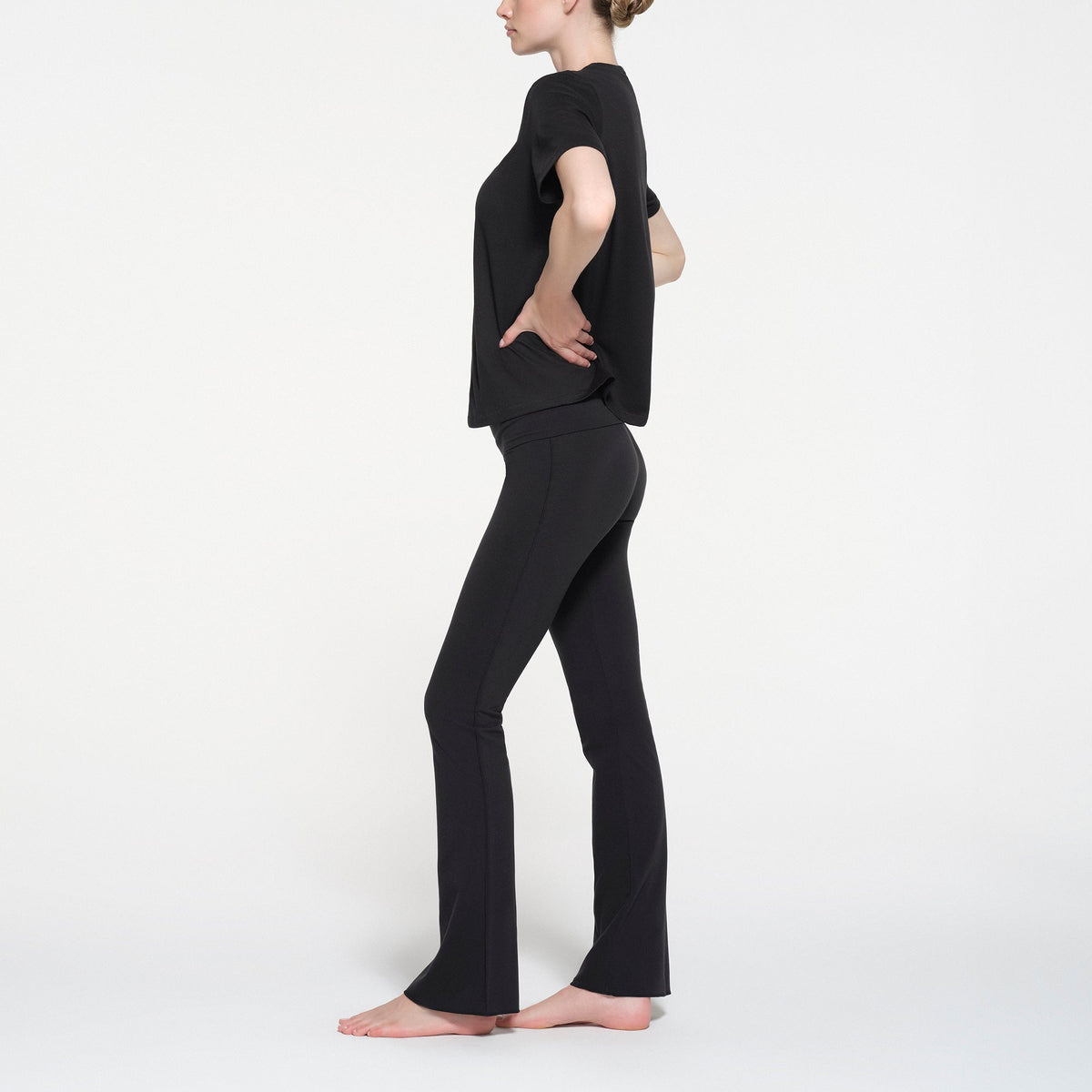 RELAXED TEES T-SHIRT | ONYX