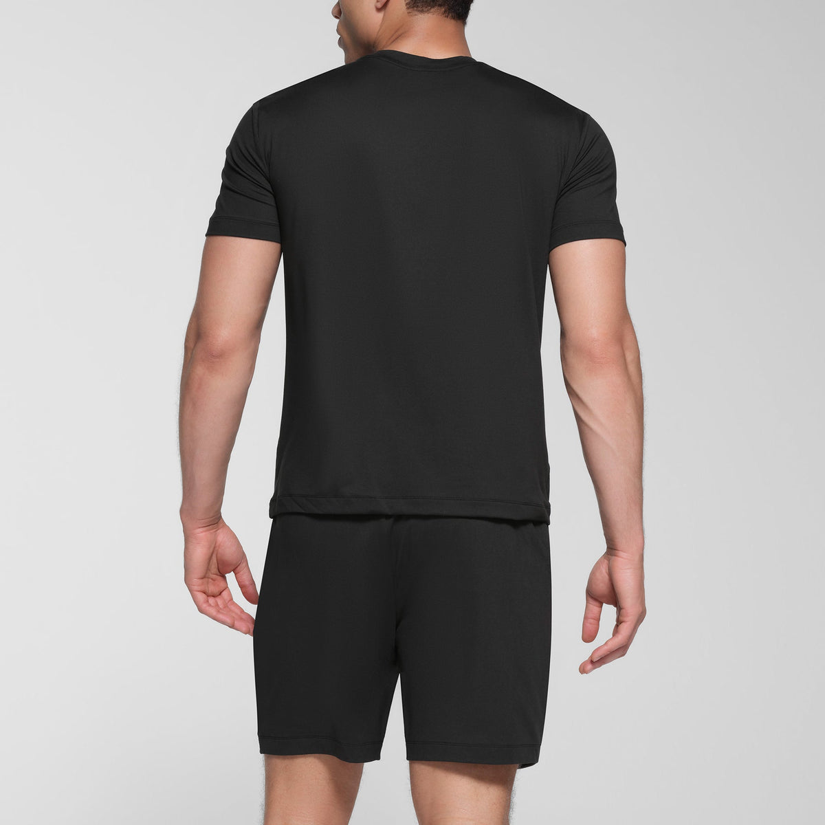 OUTDOOR JERSEY MENS CLASSIC T-SHIRT | ONYX